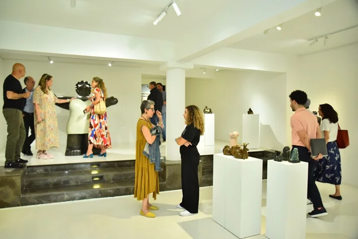 Comme Je L imagine Solo Exhibition at Chaos Art Gallery